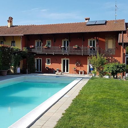 B&B La Cascina Di Monia E Mario Borgo Ticino Εξωτερικό φωτογραφία