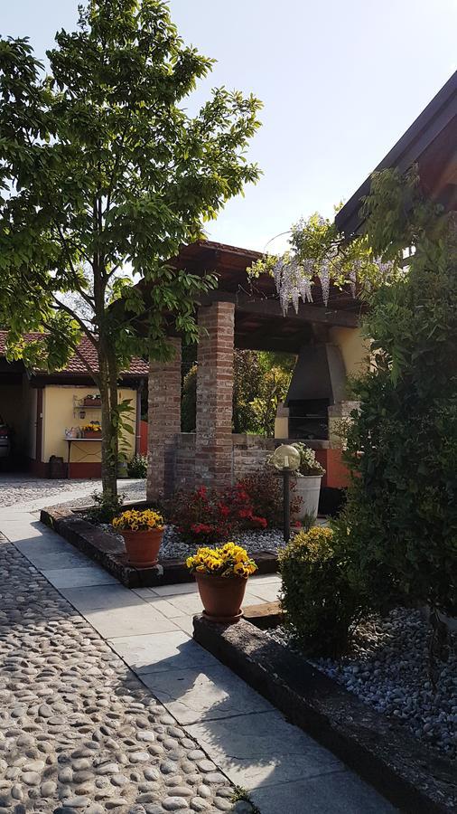 B&B La Cascina Di Monia E Mario Borgo Ticino Εξωτερικό φωτογραφία
