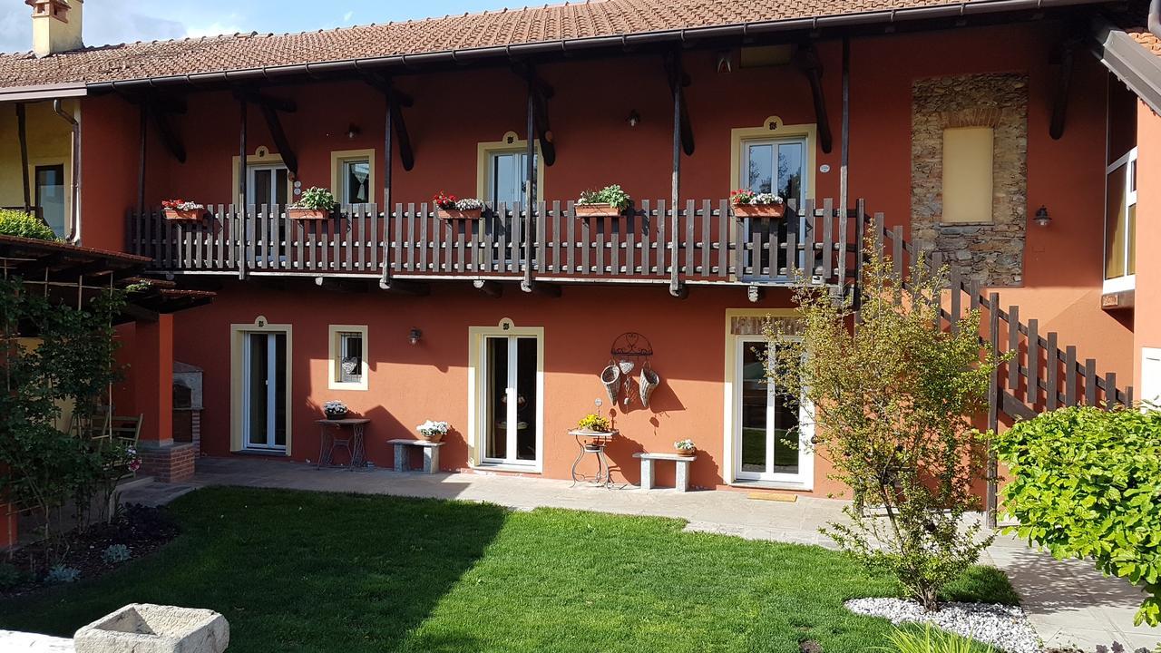 B&B La Cascina Di Monia E Mario Borgo Ticino Εξωτερικό φωτογραφία