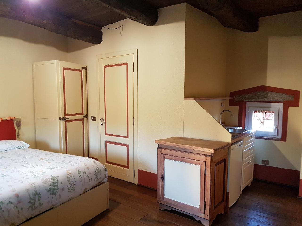 B&B La Cascina Di Monia E Mario Borgo Ticino Εξωτερικό φωτογραφία