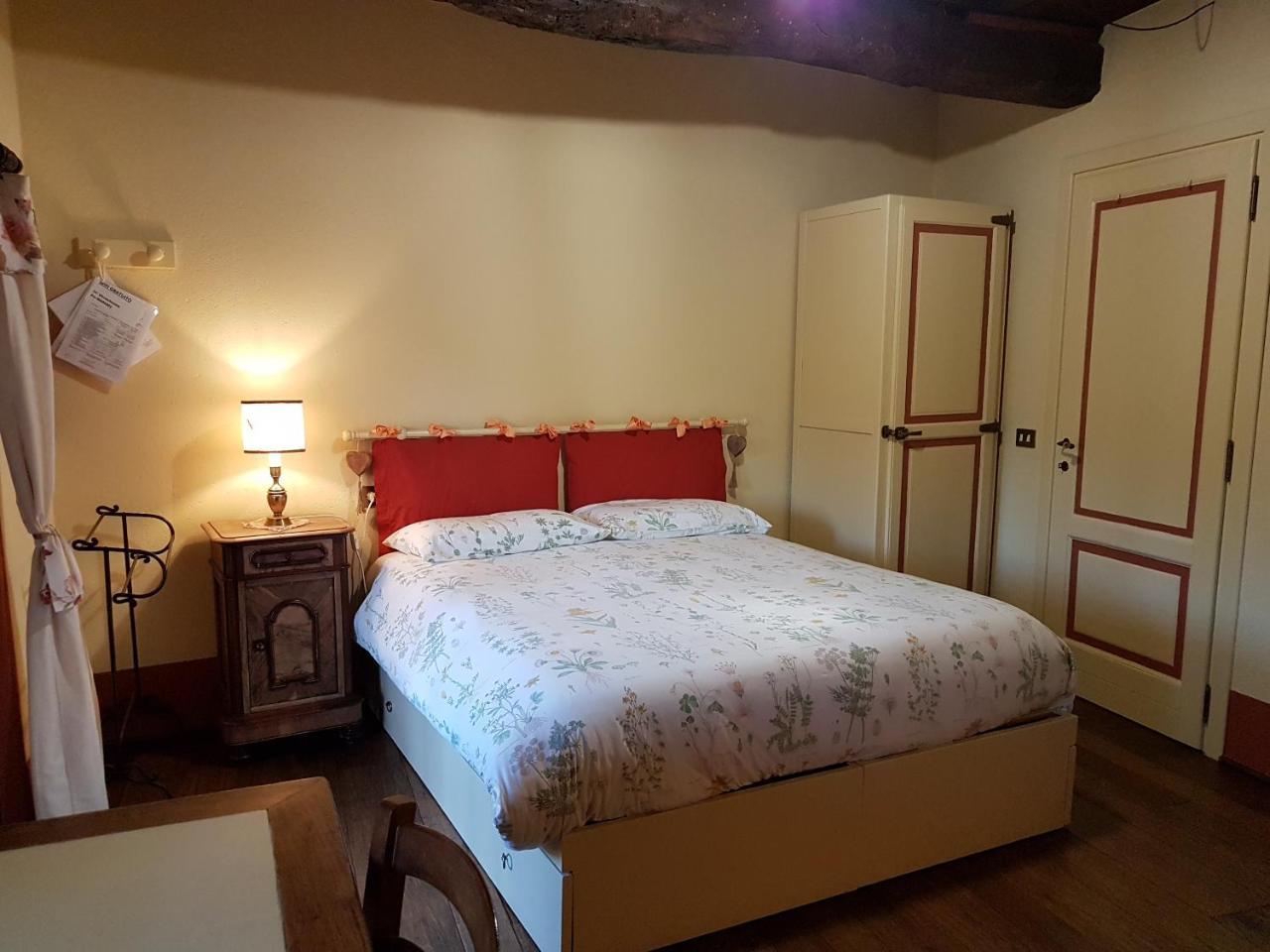 B&B La Cascina Di Monia E Mario Borgo Ticino Εξωτερικό φωτογραφία
